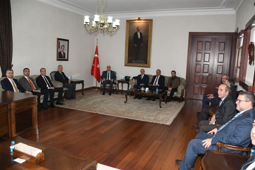 Konya Sanayi Odası (KSO) Yeni Yönetimi Vali Özkan’ı Ziyaret Etti