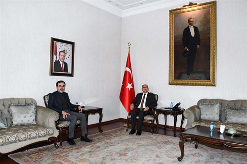 Vali Vahdettin Özkan, Konya Ticaret Odası Yönetim Kurulu Başkanı Selçuk Öztürk ile Bir Araya Geldi