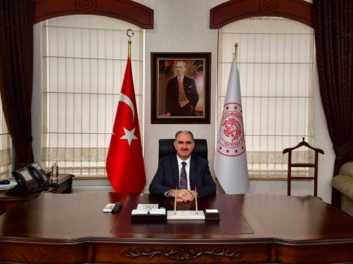 Vali Özkan’ın 19 Mayıs Atatürk'ü Anma Gençlik ve Spor Bayramı Mesajı
